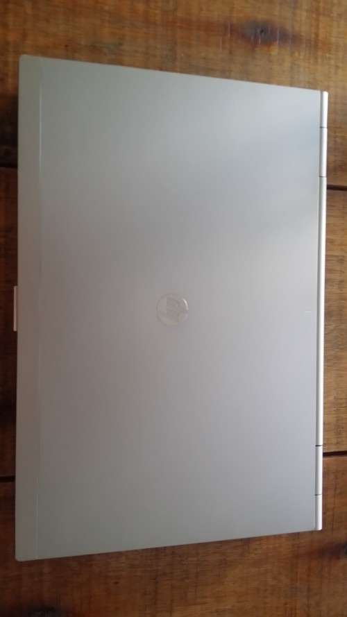 *mint condition* Hp elitebook 8460p, i7 2.8ghz, 6Gb Ram, 500Gb Hdd