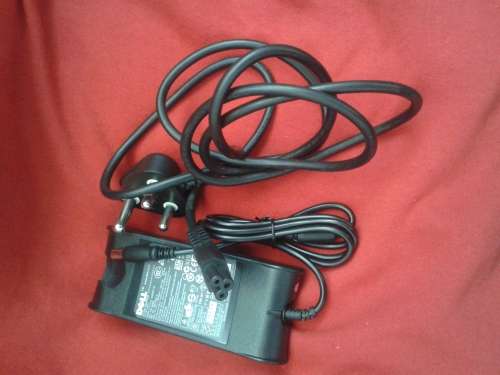 DELL INSPIRON i3 2350M 2.2ghzs,4g ram , 500g HDD, Windows 7