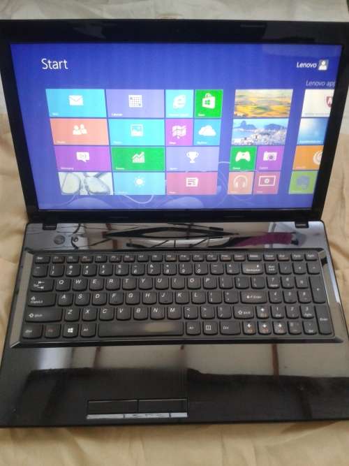 Lenovo G580 (Celeron B830, RAM 2GB, HDD 500GB, DVDRW, Windows 8