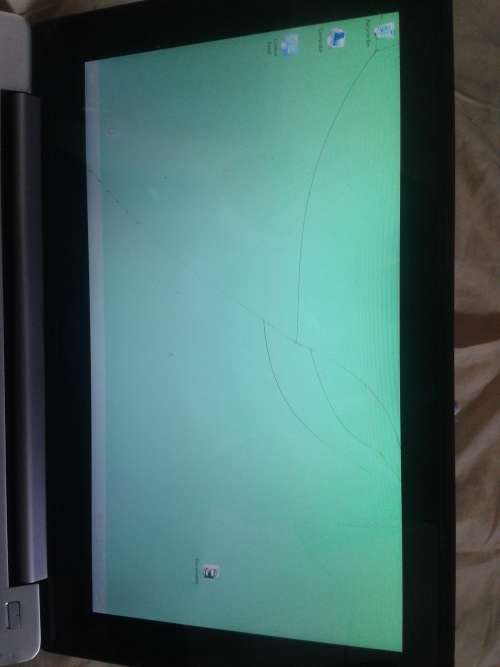 Asus X202E VivoBook Intel Celeron 847 1.10 GHz 11.6"  Touch Netbook 2GB DDR3 1333MHz