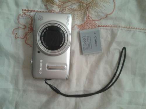 Canon Powershot SX240 HS Digital Camera - Silver (12.1 MP, 20x Optical Zoom) 3.2 Inch LCD
