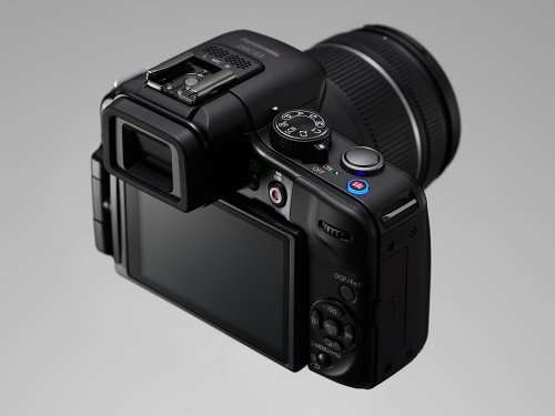 Panasonic LUMIX DMC-G3 16 MP Micro Four-Thirds Interchangeable Lens Camera with 3-Inch Free-Angle To