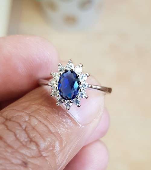 Princess Di Blue Crystal Sapphire Gem 18K Gold Plated Wedding Ring