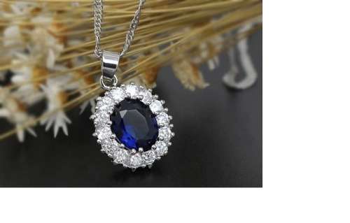 Princess Di Blue Crystal Sapphire Gem 18K Gold Plated Wedding Ring