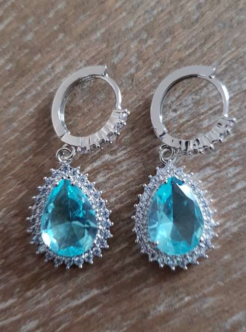 Vintage Women Aque Blue Sapphire Jewelry Drop Dangle Earrings