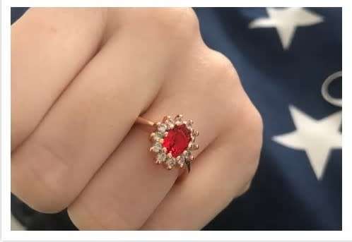 Princess Kate Red Crystal Sapphire Gem 18K Rose Gold Plated Wedding Ring