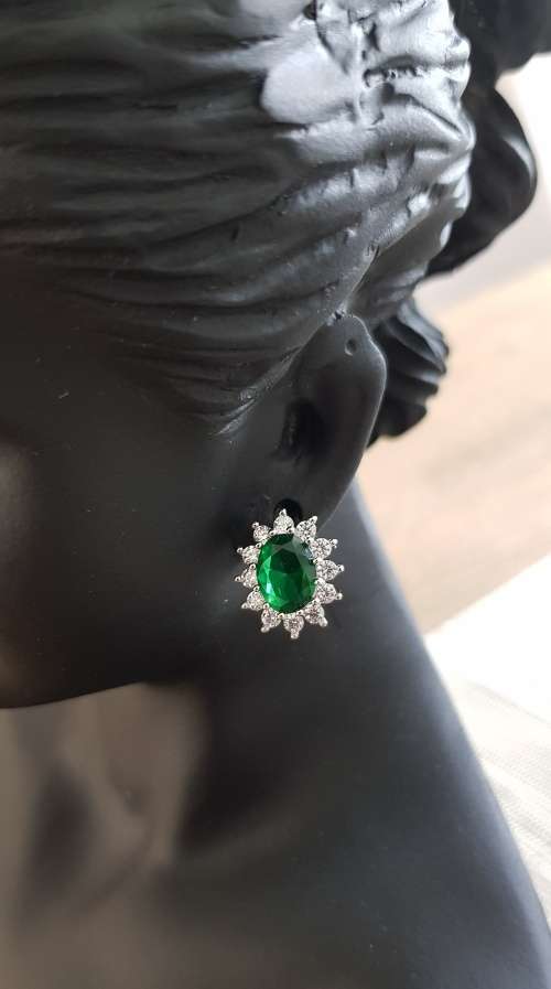 Princess Di Green Crystal Sapphire Gem Ring,Earrings and Pendant Set Gold Plated Wedding Ring