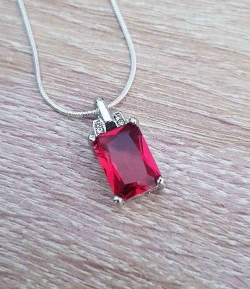 Misso Classic Red Crystal Sapphire Pendant Set Gold Plated