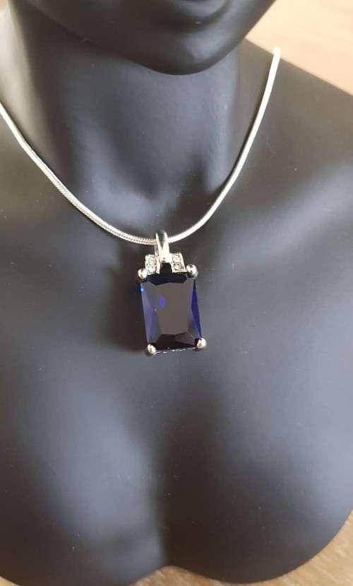 Misso Classic Blue Crystal Sapphire Gem Pendant