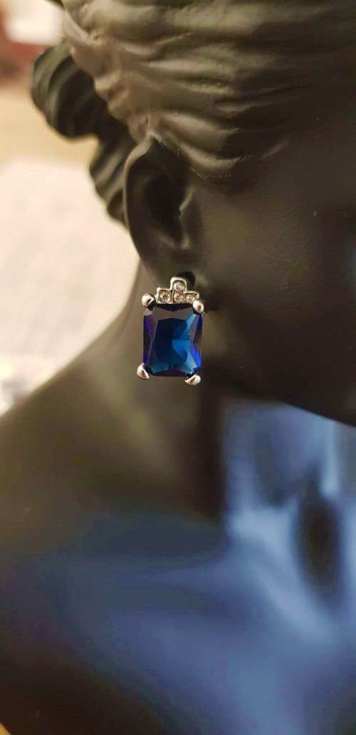 Misso Classic Blue Crystal Sapphire Gem Earrings