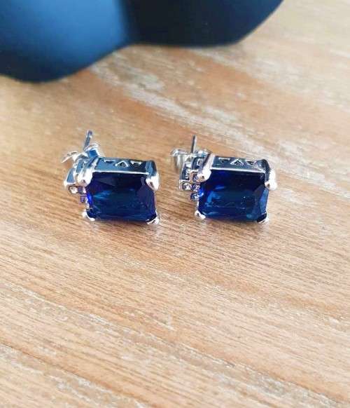 Misso Classic Blue Crystal Sapphire Gem Earrings
