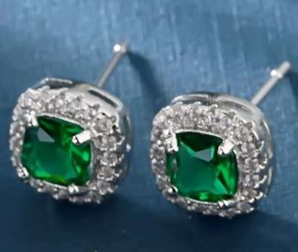 lady Eve  Green Crystal Sapphire Gem Earrings