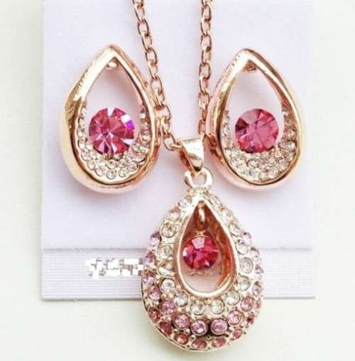 Angel water Pink Rhinestones Pendant with chain