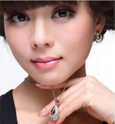 Angel water Amethyst Rhinestones Pendant with chain