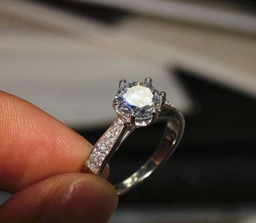 ``Tia:: Classic 6 Prong Setting Engagement Ring For Women