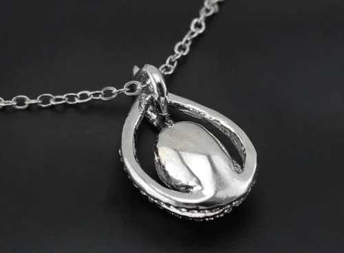 Crystal Flame Ocean Blue Water Tear pendant necklace  and earrings fashion jewelry set