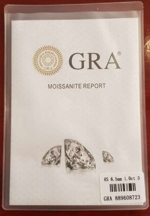 Certified Moissanite 1 carat 6.5mm D/VVSI Round Brilliant cut