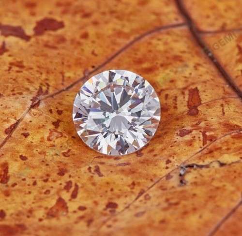 Certified Moissanite 2 carat  D/VVSI 8mm Round Brilliant cut