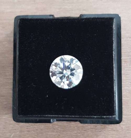 **Certified Moissanite** 2.00ct Moissanite Loose Stone  Colour D/VVS1 Excellent Cut