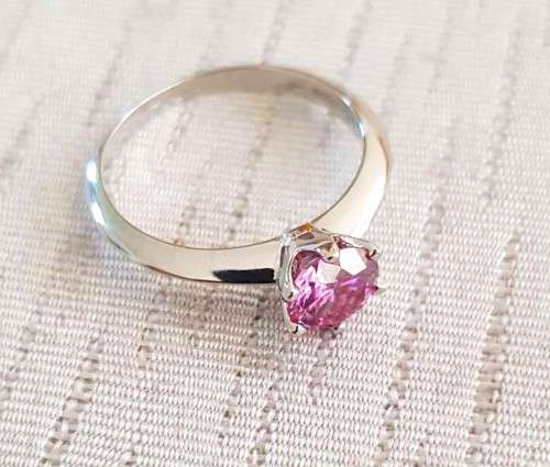 Solitaire Pink 1.00ct Moissanite D/VVS1  Engagement Ring Set in Sterling Silver **Certified*