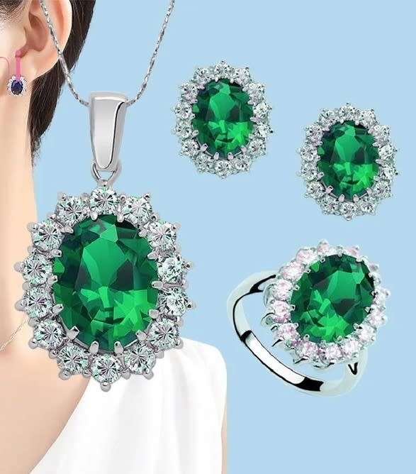 Princess Di Green Crystal Sapphire Gem Ring,Earrings and Pendant Set Gold Plated Wedding Ring