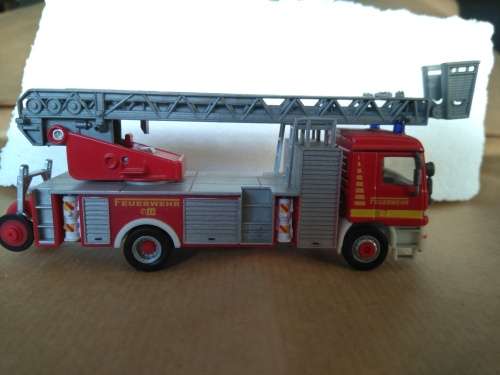 MARKLIN HO FIRE TRUCK