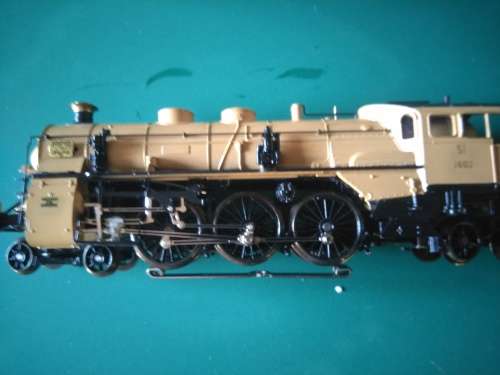 MARKLIN LOCOMOTIVE 33185