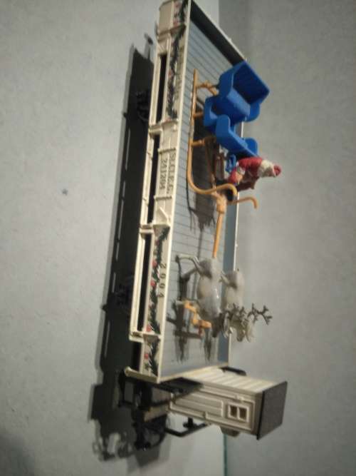 MARKLIN XMAS WAGONS *4