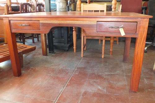 Lovely 2 x Drawer Mahogany Office Desk