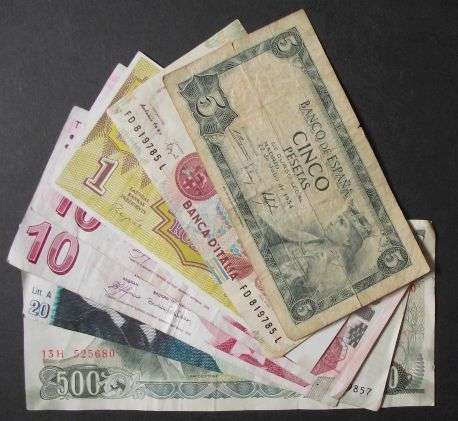 FINLAND, GREECE, ITALY, LATVIA, SPAIN & TURKEY LOT OF BANKNOTES