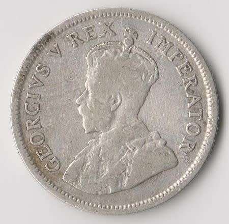 1927 UNION OF SOUTH AFRICA ONE SHILLING SILVER COIN