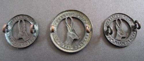 WORLD WAR TWO UNION SOUTH AFRICA GENERAL SERVICE CAP BADGE & COLLARS