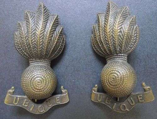 BRITISH ROYAL ARTILLERY PAIR OF COLLARS