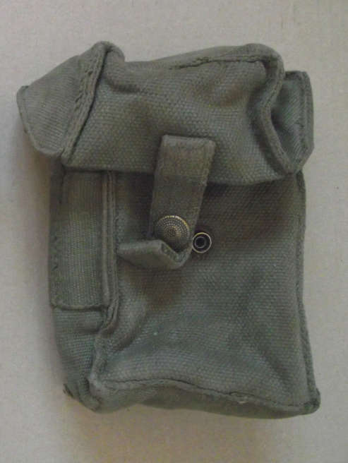 1970 PATTERN SADF R1 MAGAZINE POUCH