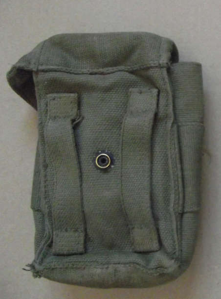1970 PATTERN SADF R1 MAGAZINE POUCH