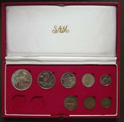 1973 SOUTH AFRICA LONG PROOF SET WITH R 1 SILVER COIN - NO GOLD !