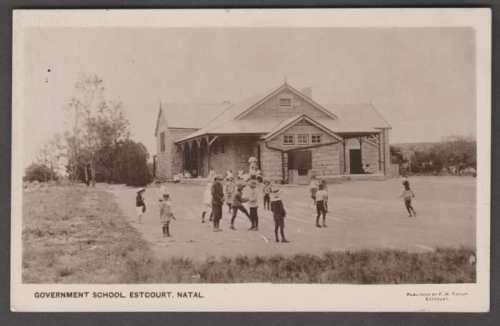 VINTAGE NATAL ESTCOURT GOVERNMENT SCHOOL REAL PHOTOGRAPH POSTCARD - UNUSED