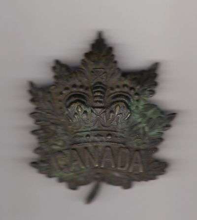 VERY RARE BOER WAR ROYAL CANADIAN REGIMENT PITH HELMET BADGE
