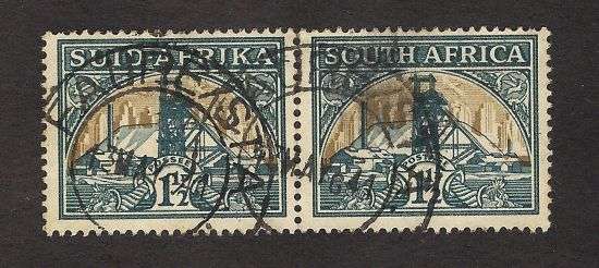 Union SA 1 1/2d MINES Pair "LARGE CENTRE SHIFT DOWN-BUILDINGS INTO MINEDUMP"-Used