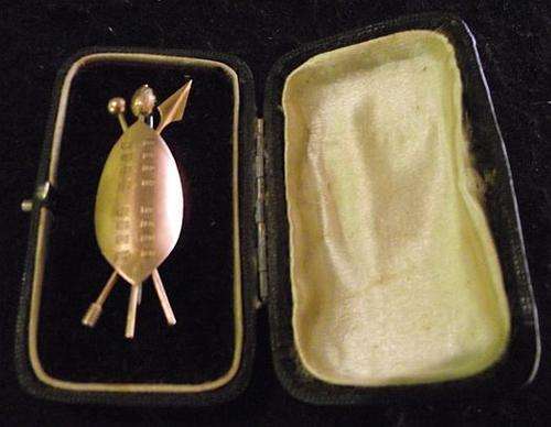 RARE 1879 GENUINE ZULU WAR 9ct GOLD SWEETHEARTS BROOCH & ORIGINAL PHOTO