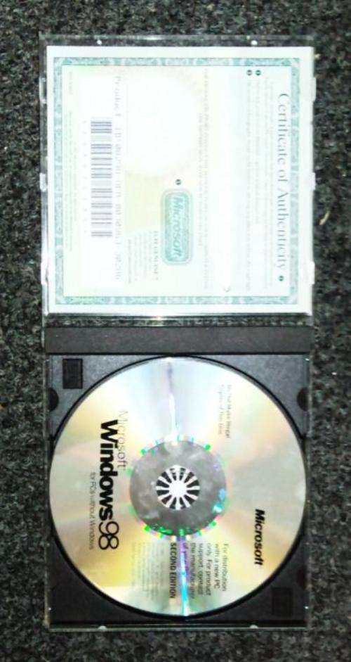 New Microsoft Windows 98 SE with original product key