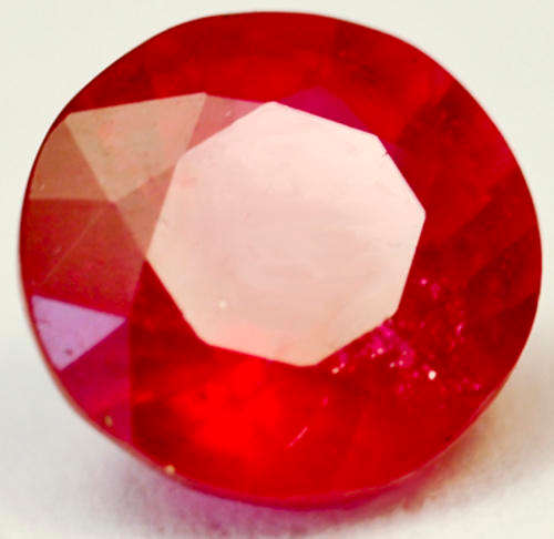 ABSOLUTELY GORGEOUS 0.85CT NATURAL RUBY!!!