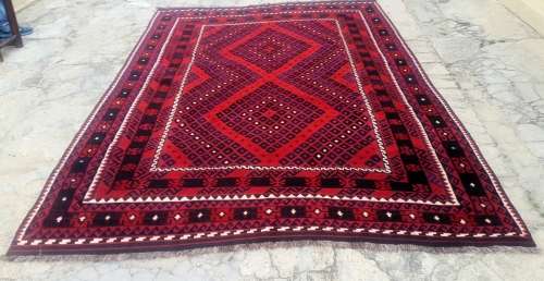 MAGNIFICENT VINTAGE HAND MADE KILIM  3.69 m x 2.56 m EXCELLENT CONDITION!!!!!!!