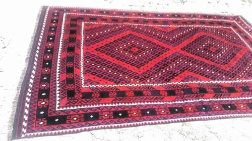 MAGNIFICENT VINTAGE HAND MADE KILIM  3.69 m x 2.56 m EXCELLENT CONDITION!!!!!!!