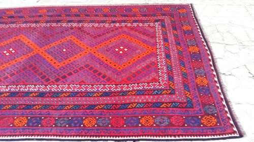 MAGNIFICENT VINTAGE HAND MADE KILIM  3.55 m x 2.41 m EXCELLENT CONDITION!!!!!!!