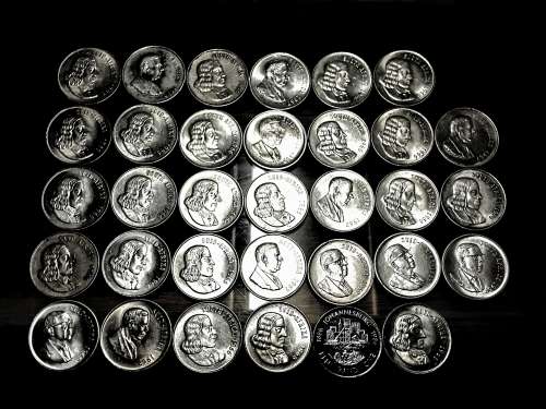 33 HIGH GRADE SILVER R1's.