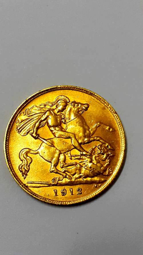 1912 GREAT BRITAIN  HALF  SOVEREIGN. WEIGHT 4 GRAMS OF 22CT GOLD