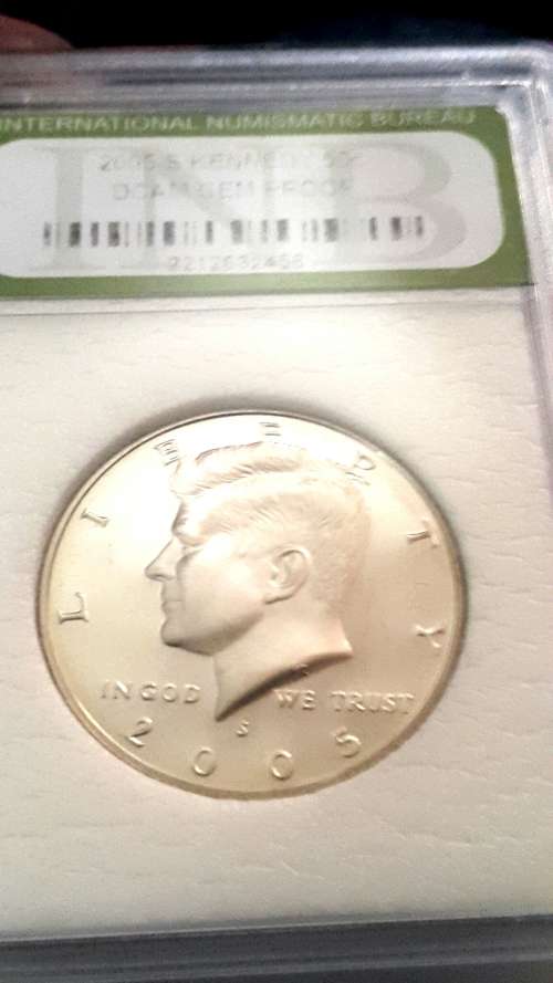 2005 S.KENNEDY 1/2 DOLLAR GRADED D CAM GEM PROOF BY INB