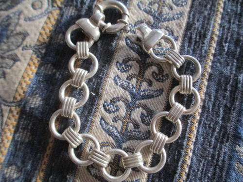 STUNNING CHUNKY BRACELET. WIDTH 9 MM, LENGTH 200 MM. WEIGHT 25.8 GRAMS STERLING