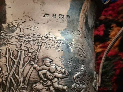 Antique solid sterling silver mugs, Birmingham 1905. Weight 243 grams sterling silver